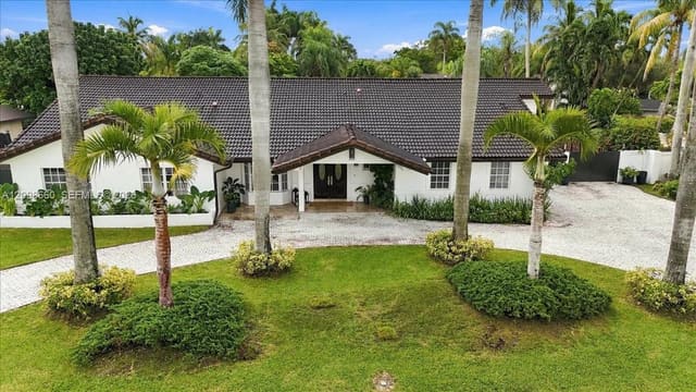 11865 SW 112th Ave Circle 0, Miami, FL 33176