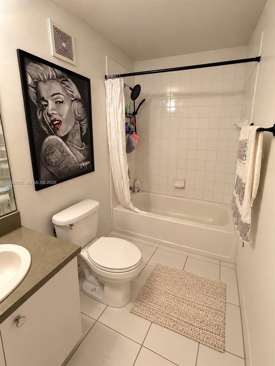 8520 E Southgate Shores Circle 8520, Tamarac, FL 33321 photo 15