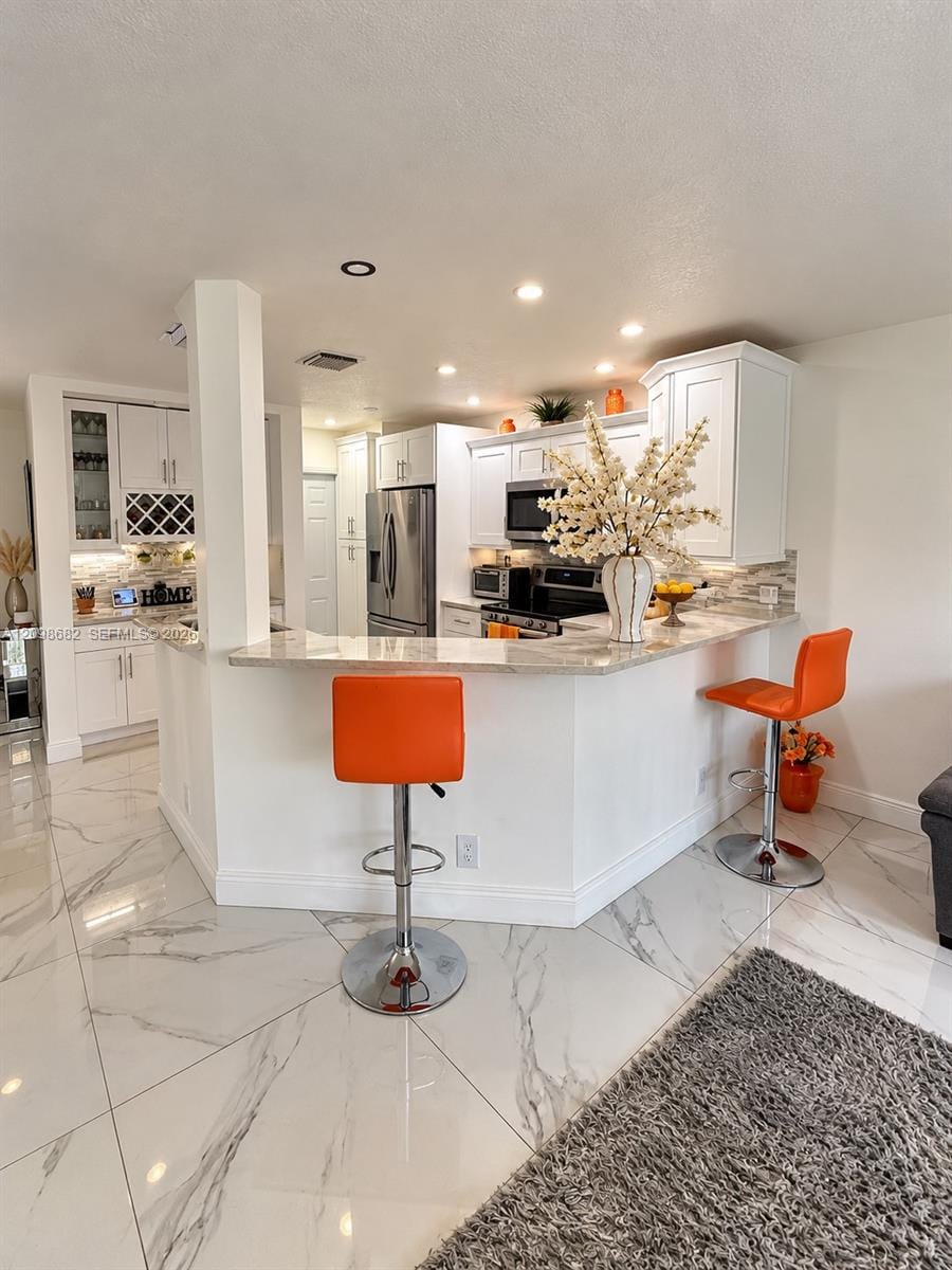 8520 E Southgate Shores Circle 8520, Tamarac, FL 33321 photo 4
