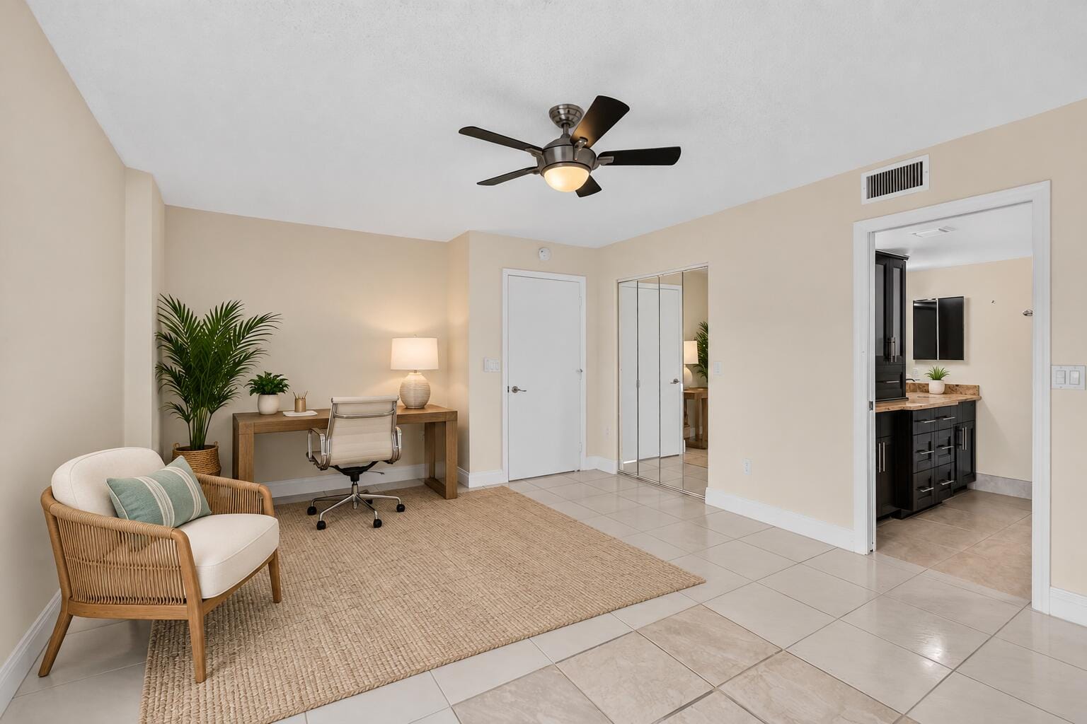6065 Pointe Regal Circle 403 — photo 9