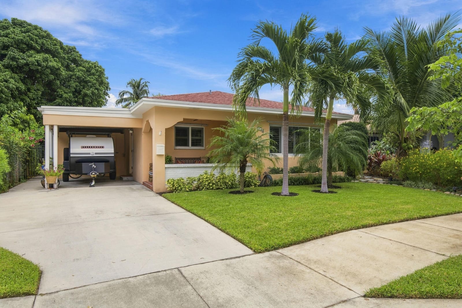 330 CORNELL Drive, Lake Worth Beach, FL 33460 photo 1