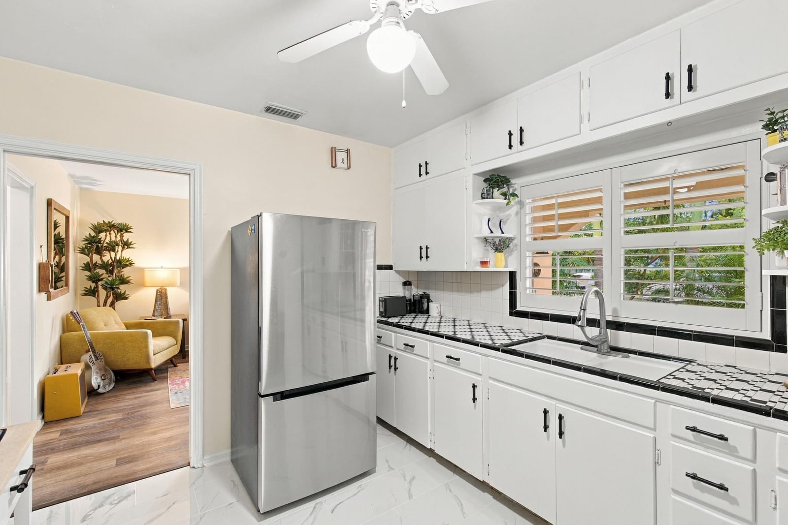 330 CORNELL Drive, Lake Worth Beach, FL 33460 photo 14