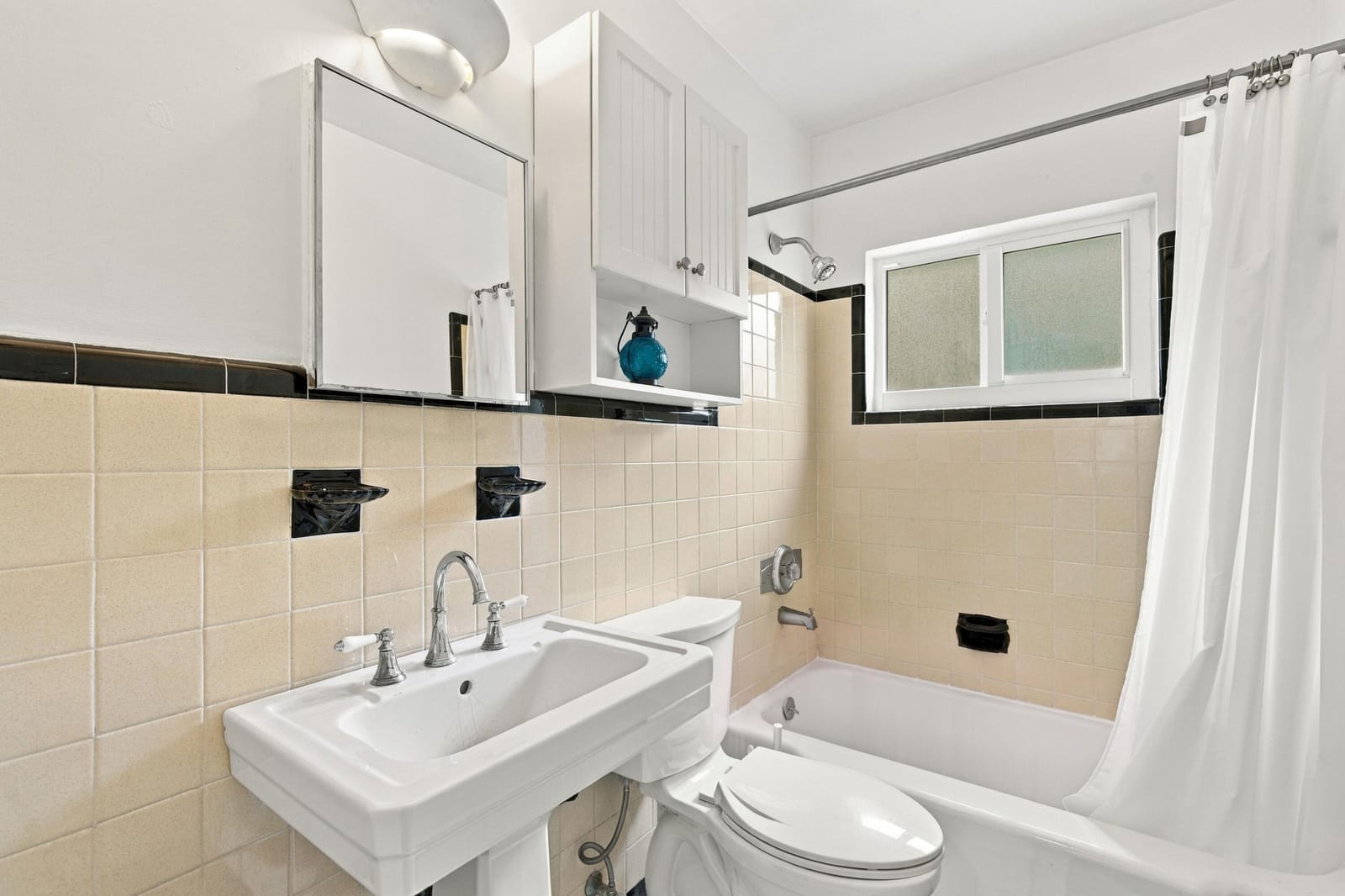 330 CORNELL Drive, Lake Worth Beach, FL 33460 photo 15
