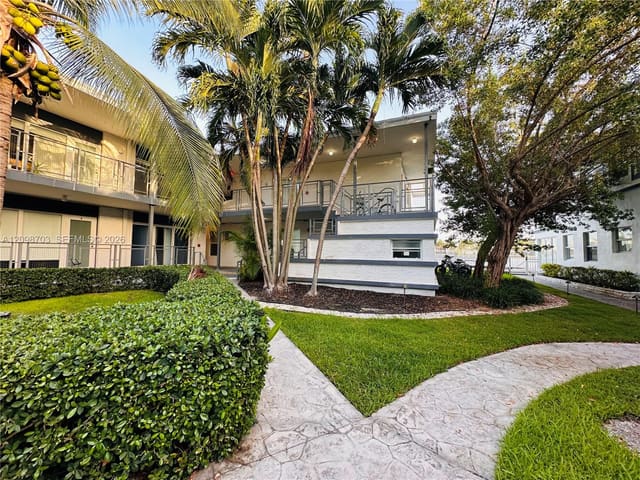950 Bay Drive 7, Miami Beach, FL 33141