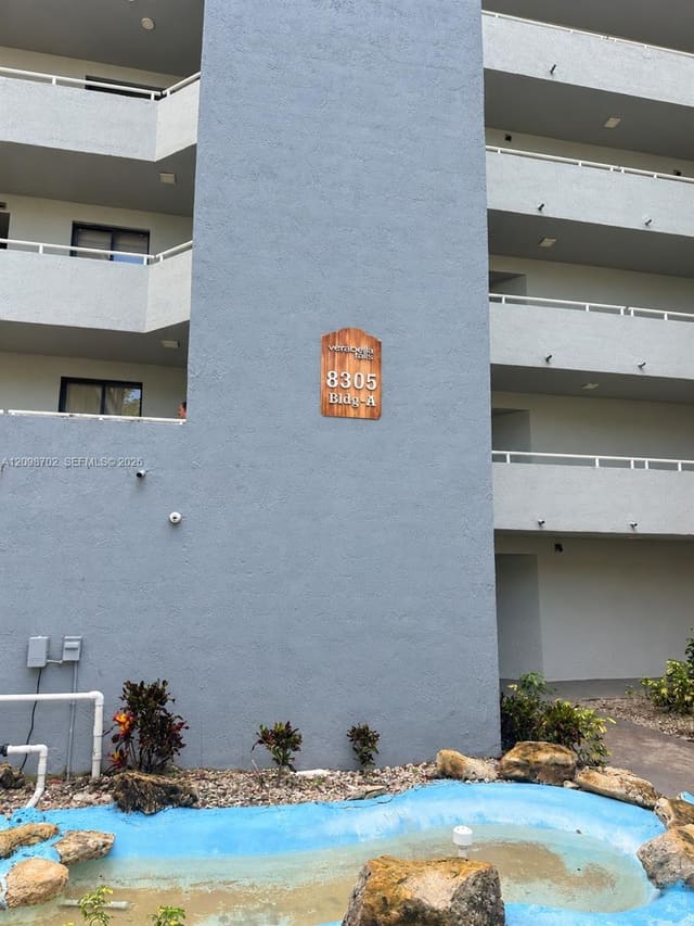 8305 SW 152nd Avenue A-103, Miami, FL 33193