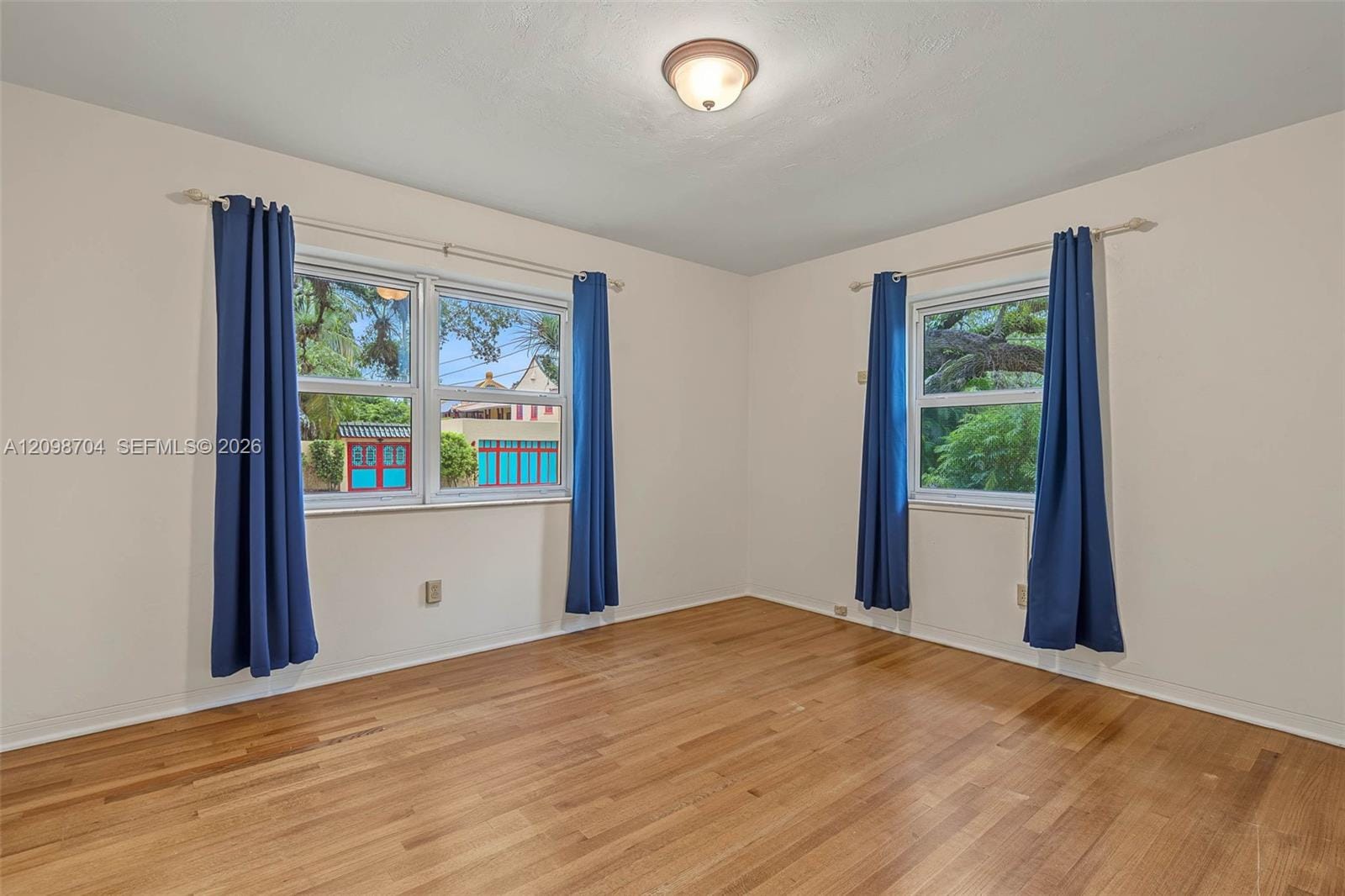 508 N Castania Avenue, Coral Gables, FL 33146 photo 9