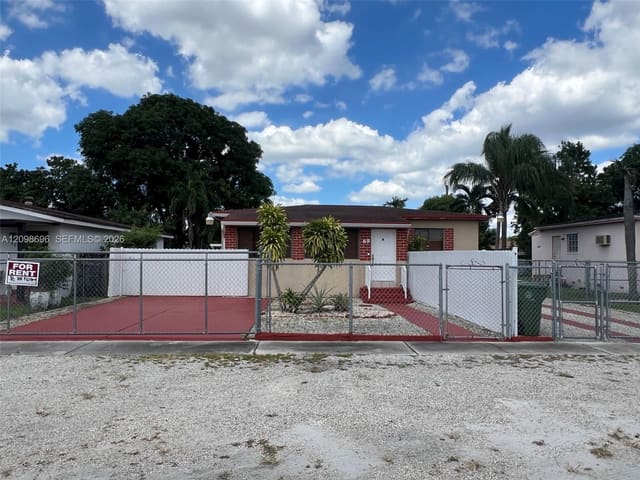69 E 50th Place, Hialeah, FL 33013