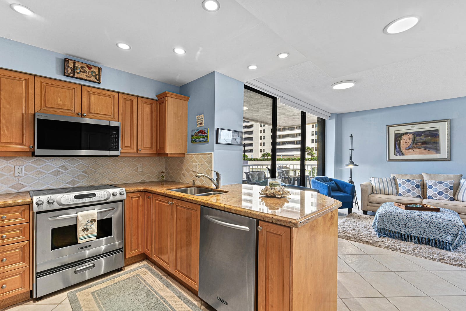 5250 N OCEAN Drive 3N, Singer Island, FL 33404 photo 5
