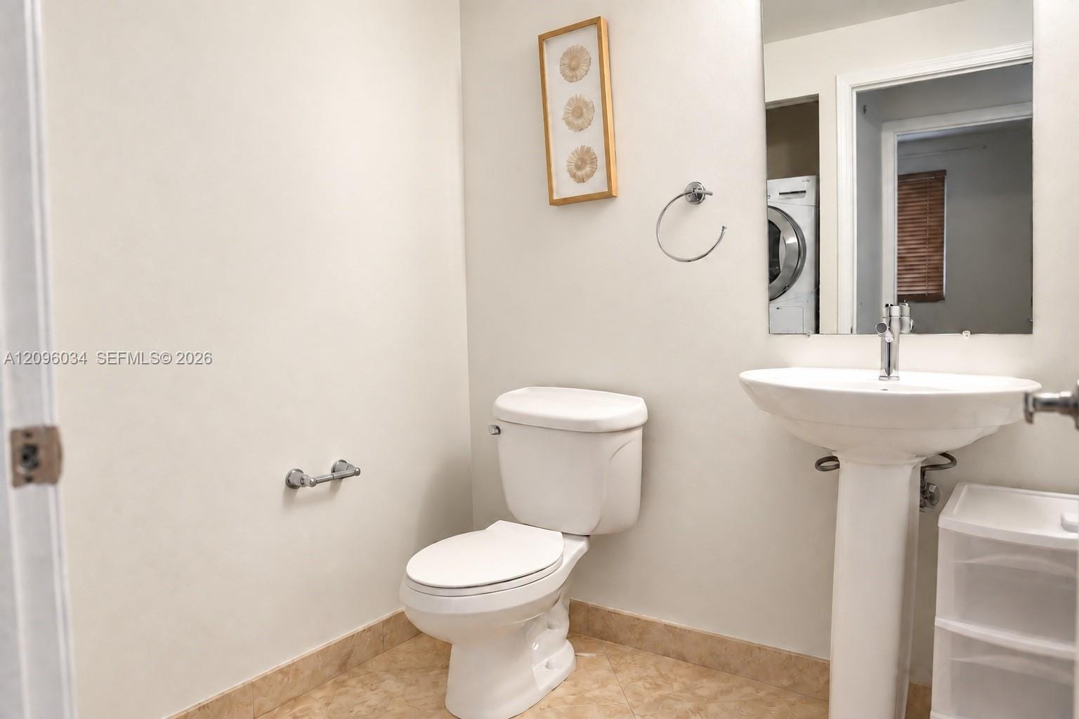 601 NE 36th Street 2004, Miami, FL 33137 photo 13