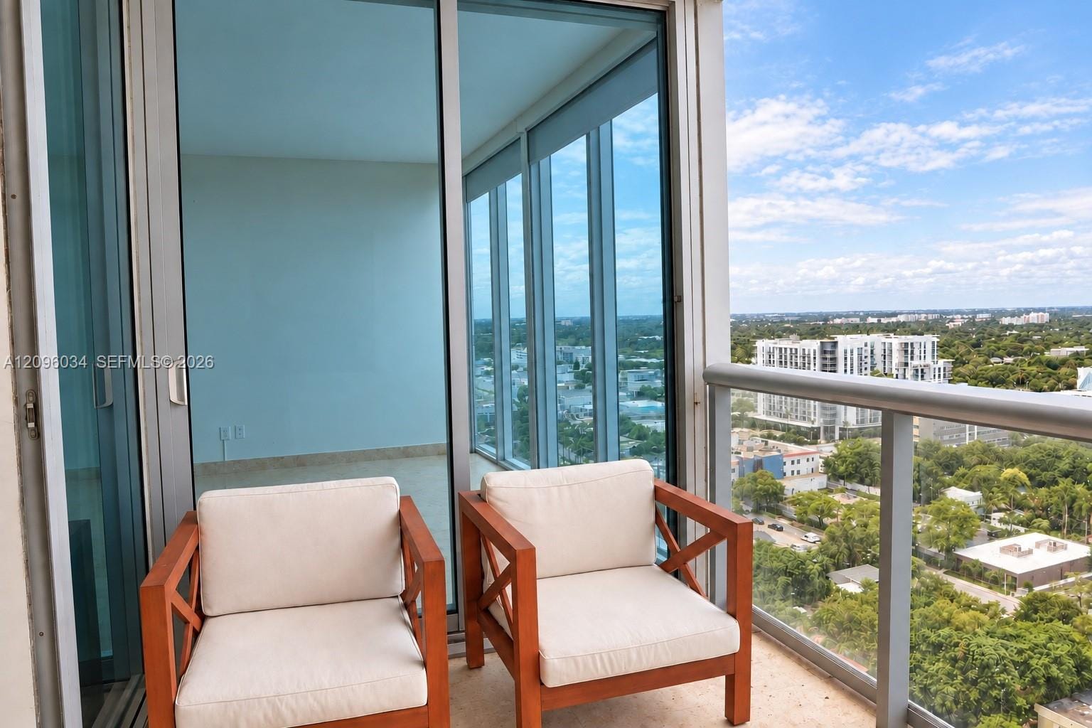 601 NE 36th Street 2004, Miami, FL 33137 photo 15