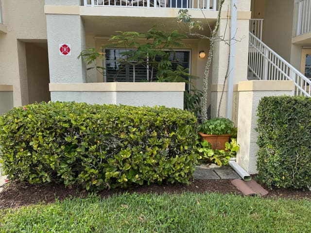 4903 CHANCELLOR Drive 11, Jupiter, FL 33458
