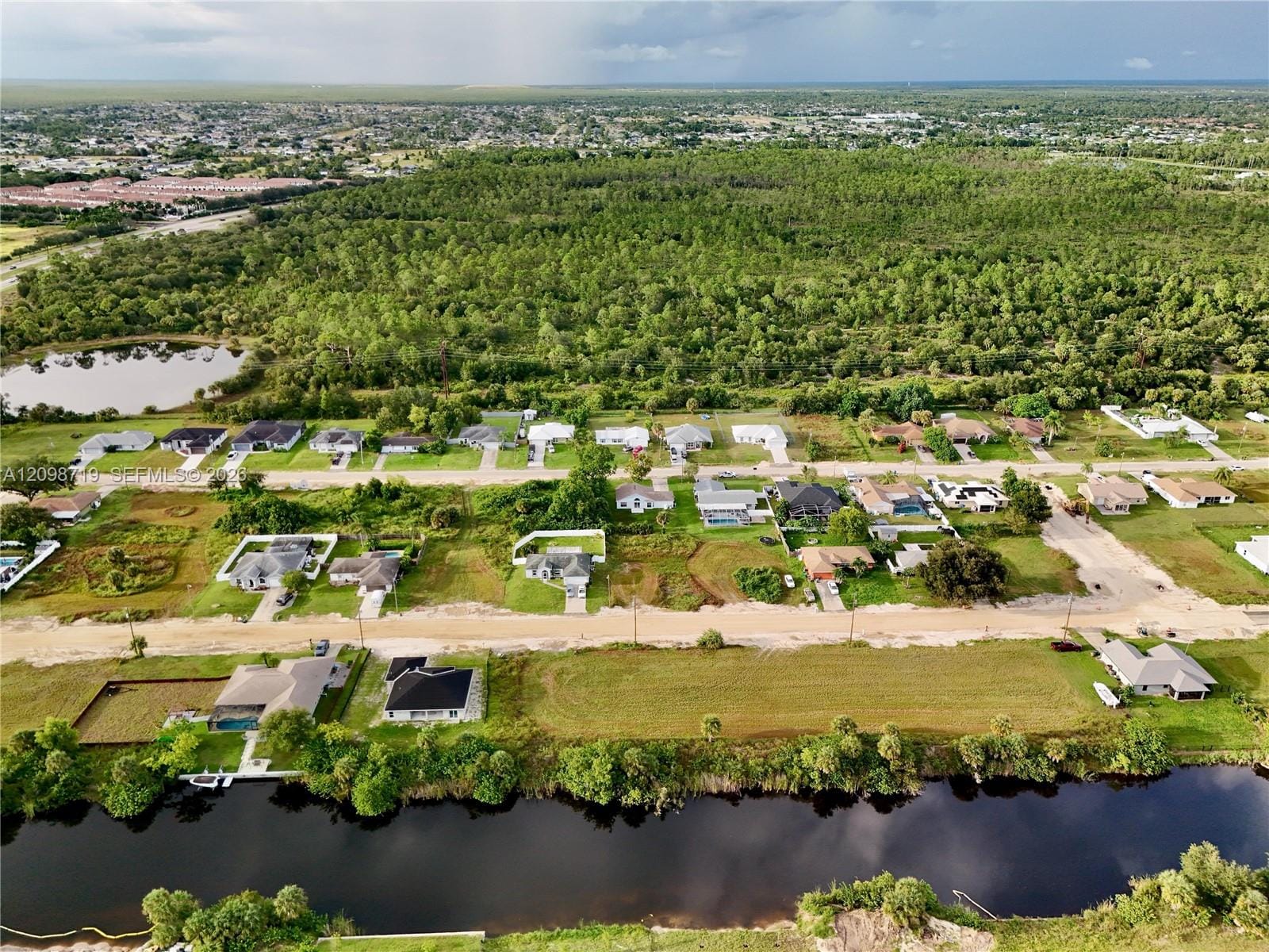 1802 NE 27th Terrace, Cape Coral, FL 33909 photo 12