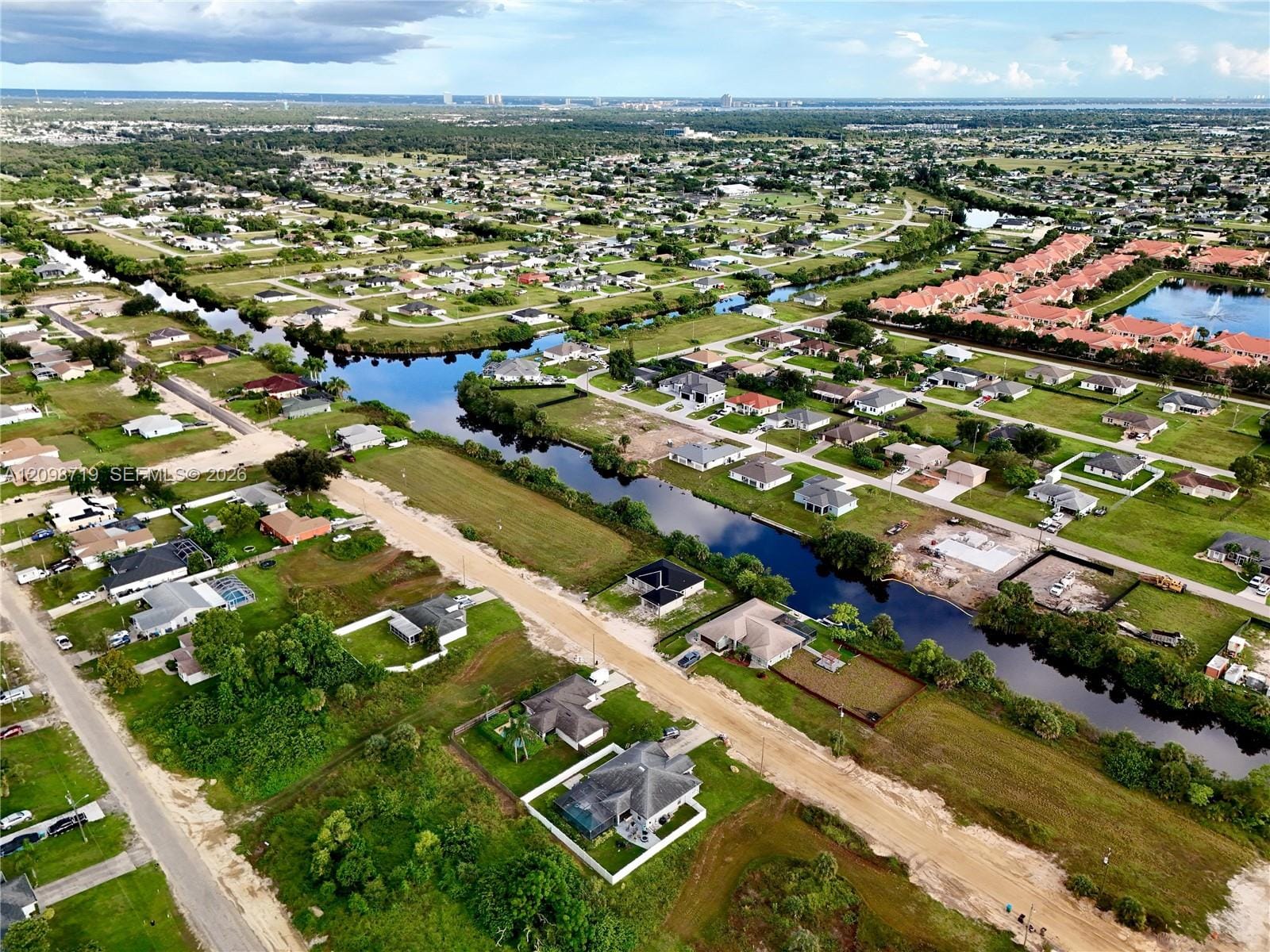 1802 NE 27th Terrace, Cape Coral, FL 33909 photo 4