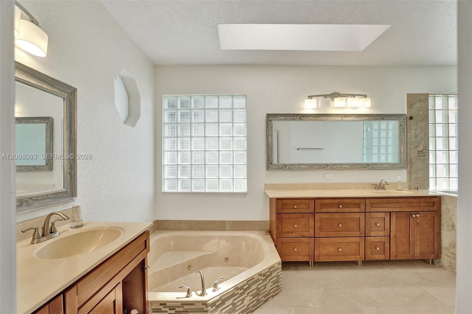 10261 SW 13th Street 0, Pembroke Pines, FL 33025 photo 14