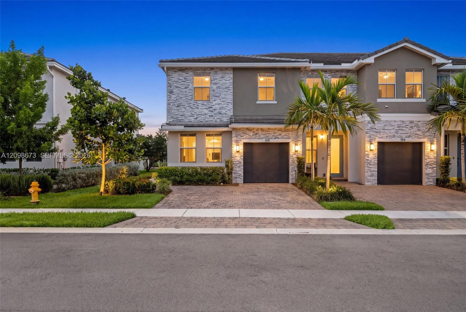 198 SW 170th Avenue, Pembroke Pines, FL 33027