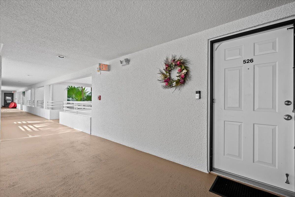 526 OAK HARBOUR Drive 526 — photo 3