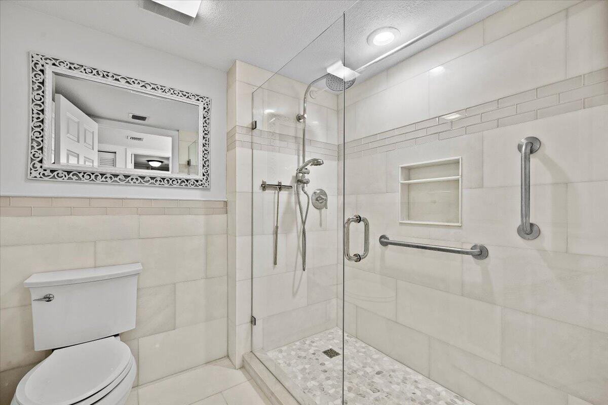 526 OAK HARBOUR Drive 526, Juno Beach, FL 33408 photo 23
