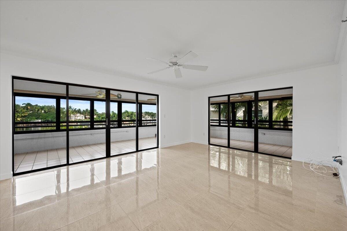 526 OAK HARBOUR Drive 526 — photo 6