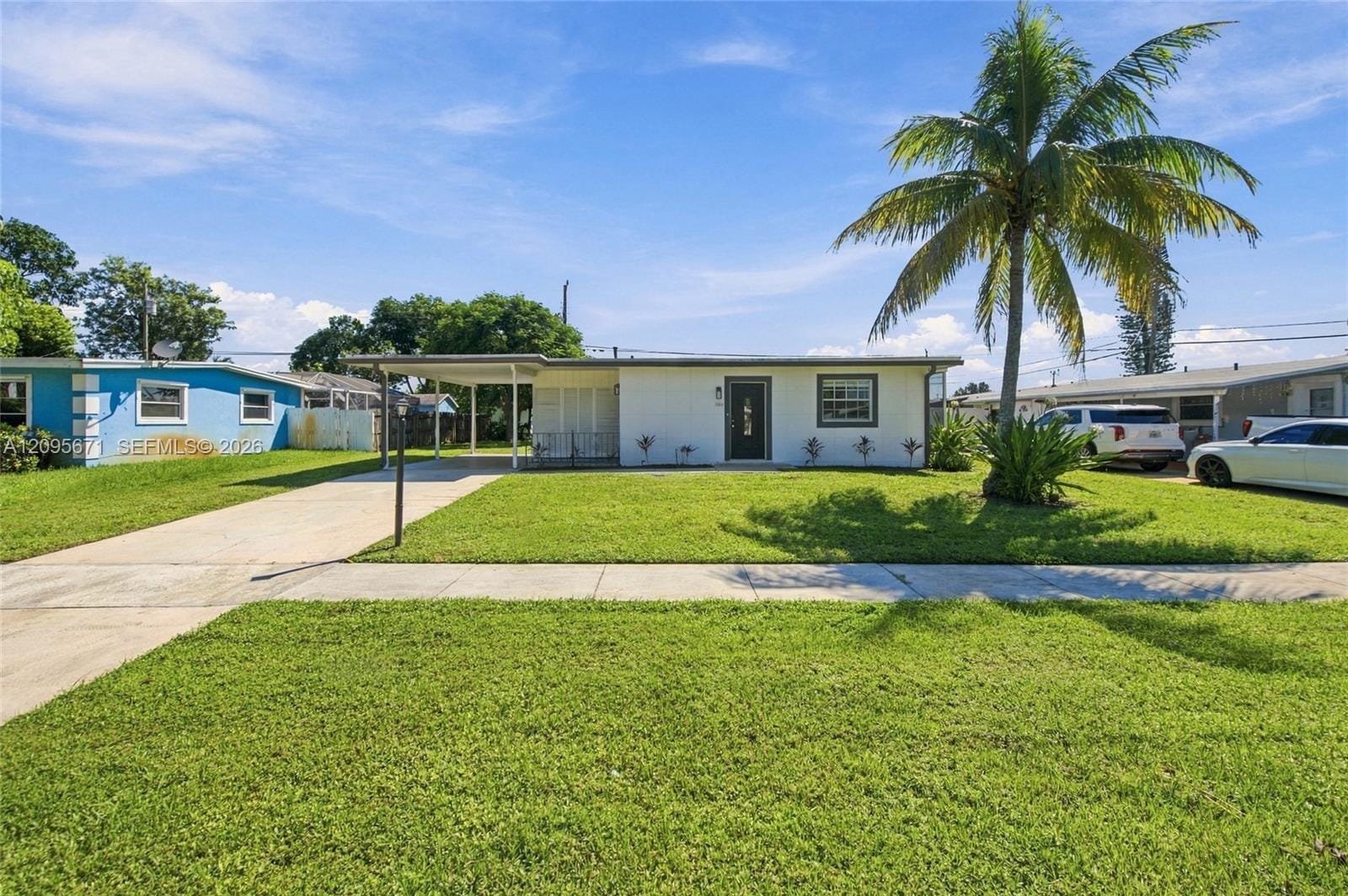 1944 Baythorne Road, West Palm Beach, FL 33415