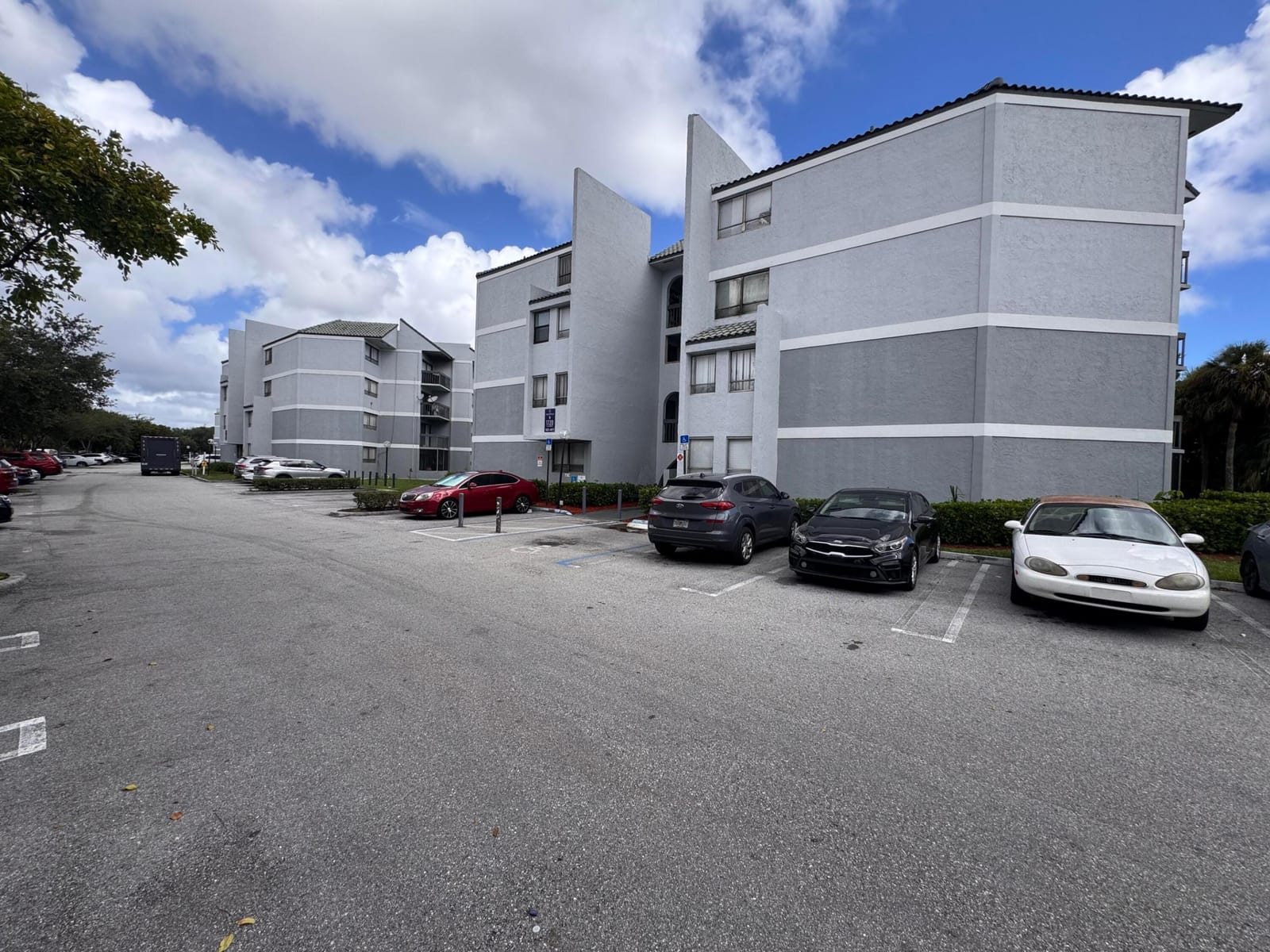 1720 N CONGRESS Avenue 201, West Palm Beach, FL 33401