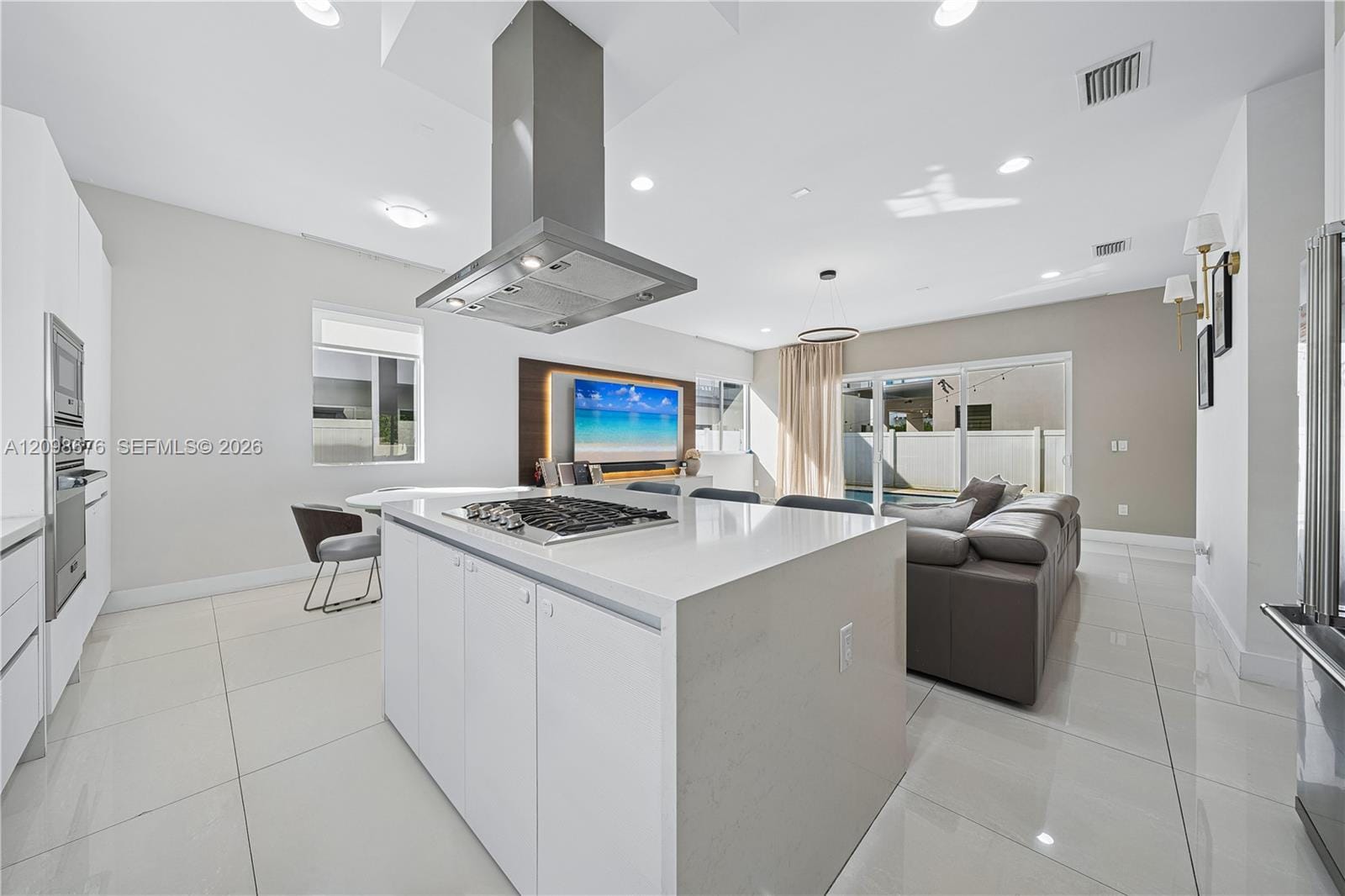 7442 NW 100th Avenue, Doral, FL 33178 photo 11