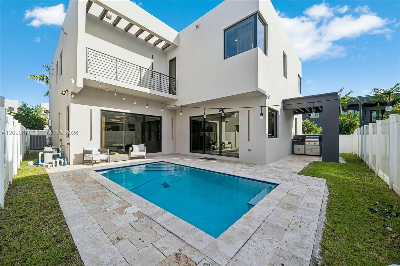 7442 NW 100th Avenue, Doral, FL 33178 photo 4