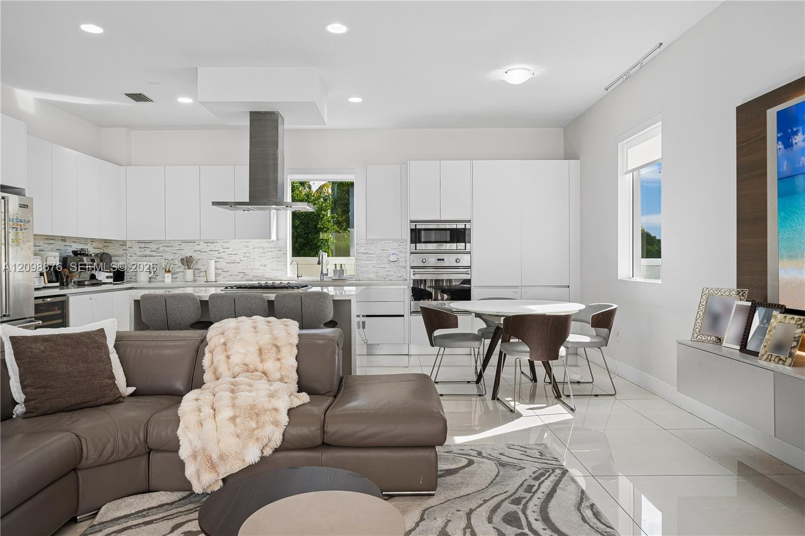7442 NW 100th Avenue, Doral, FL 33178 photo 8