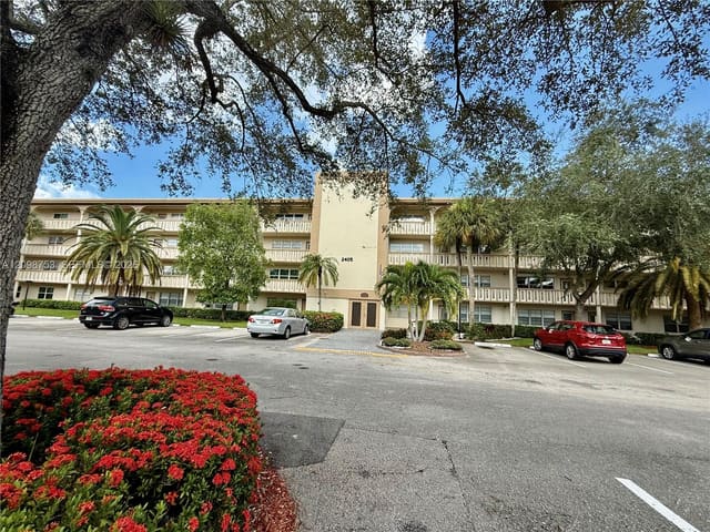 2405 Antigua Circle C3, Coconut Creek, FL 33066