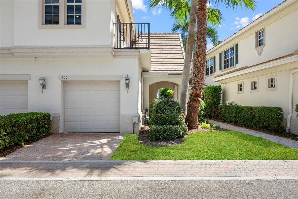 209 Evergrene Parkway, Palm Beach Gardens, FL 33410 photo 24