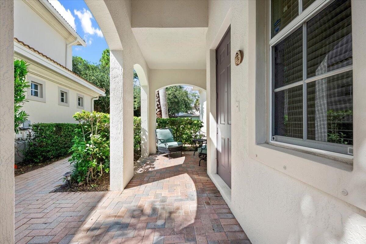 209 Evergrene Parkway — photo 4