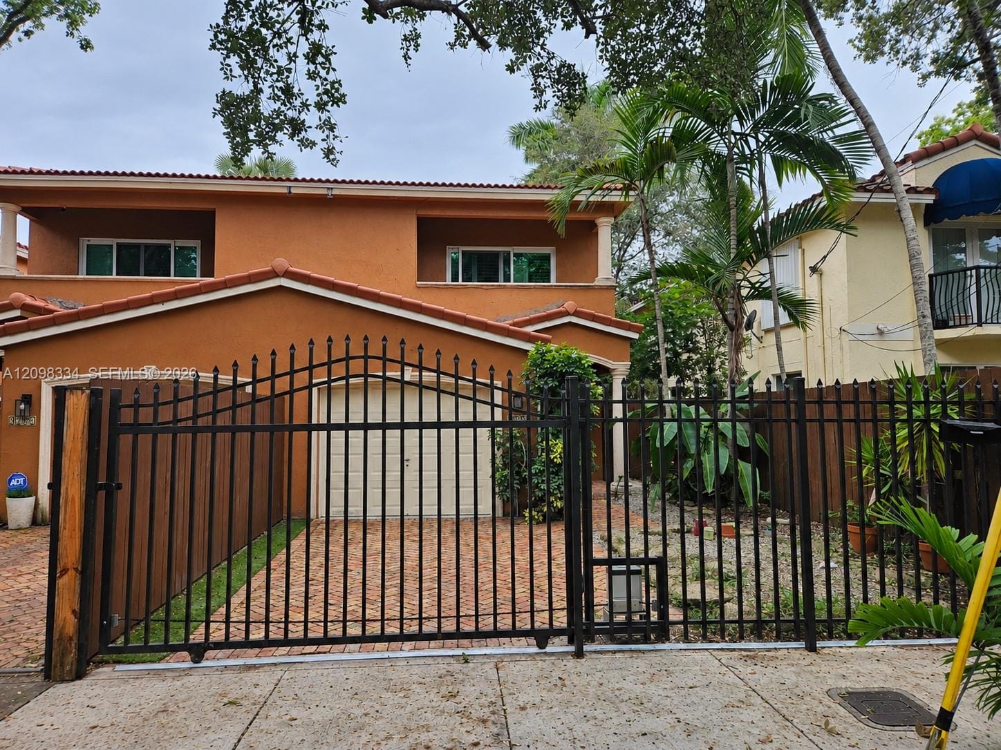3280 Gifford Lane 3280, Miami, FL 33133