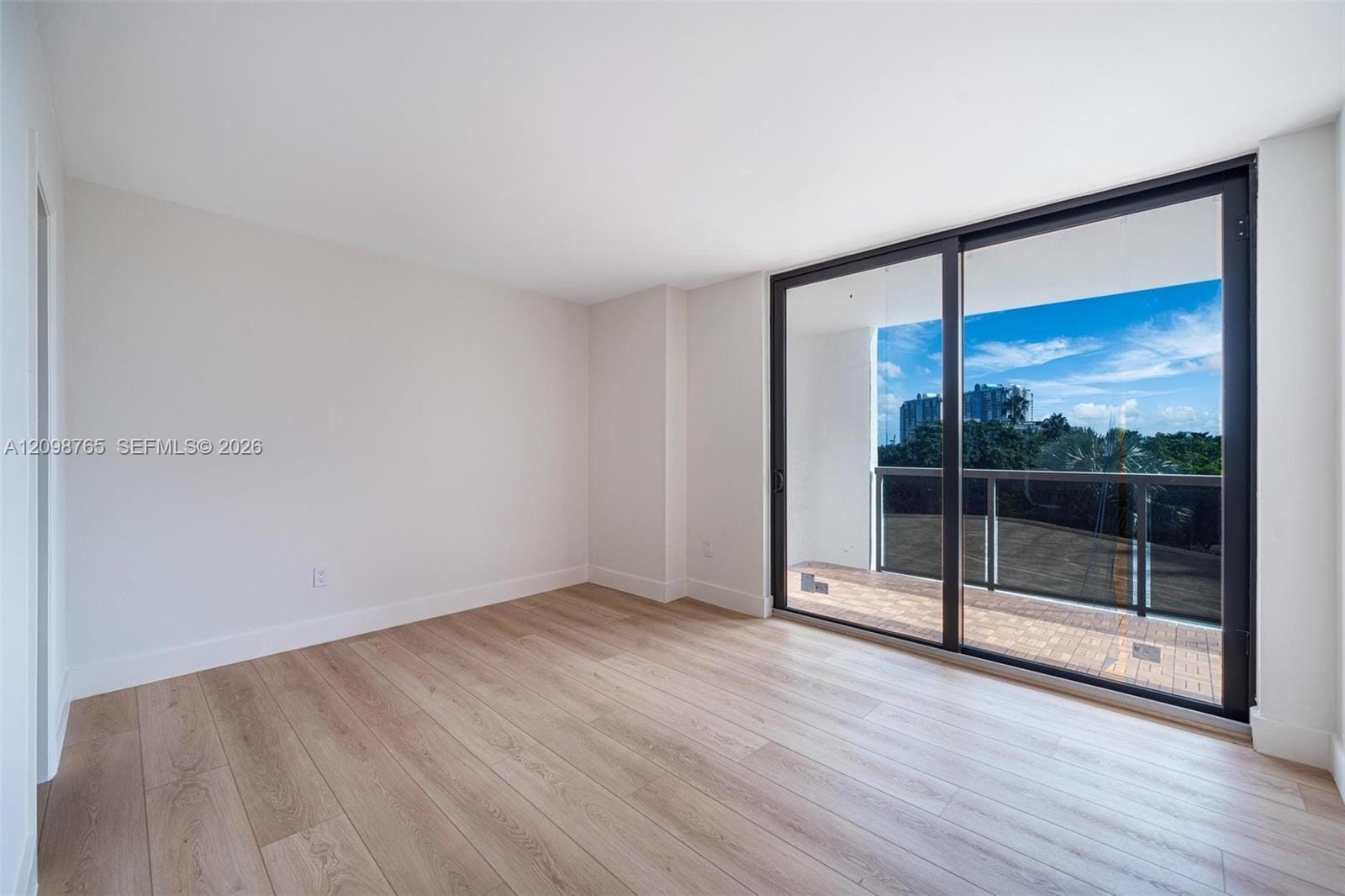 9 Island Avenue 414, Miami Beach, FL 33139 photo 2