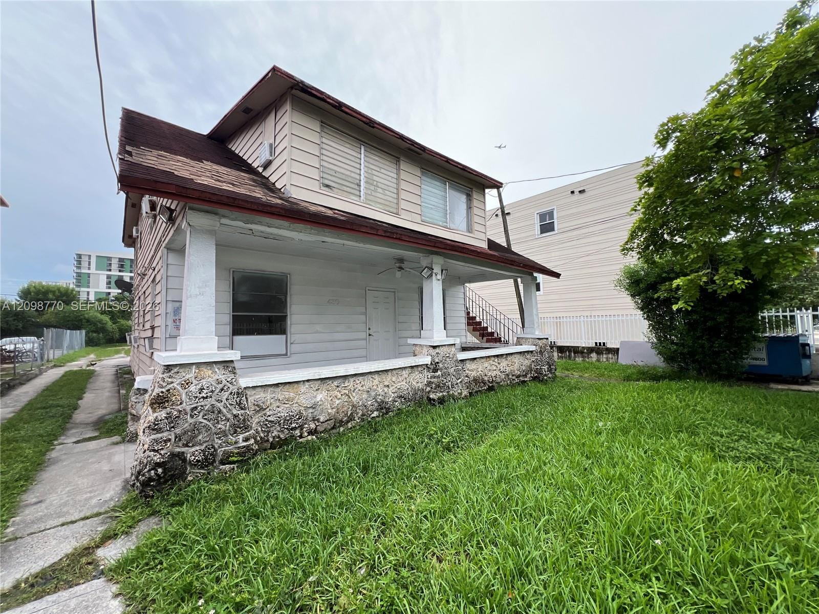 430 SW 3rd Street 1
