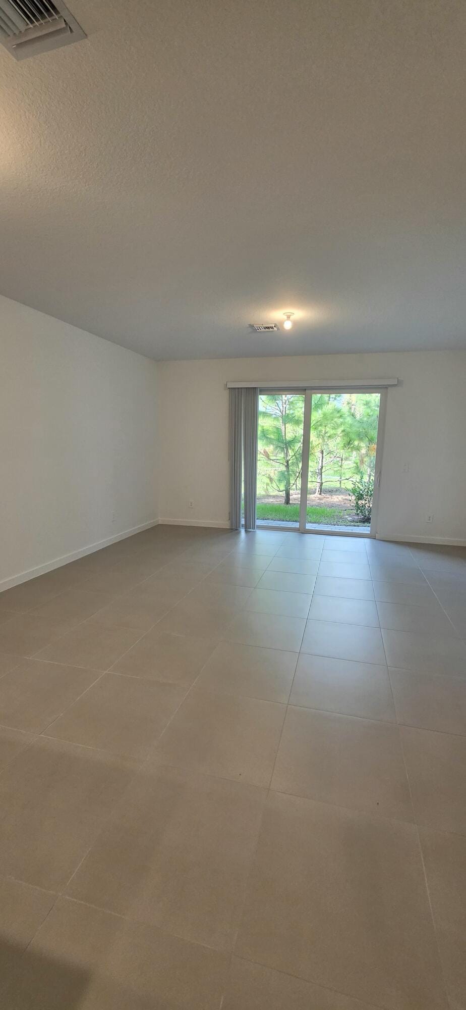 161 LAKESIDE LANDING Court, Royal Palm Beach, FL 33411 photo 9