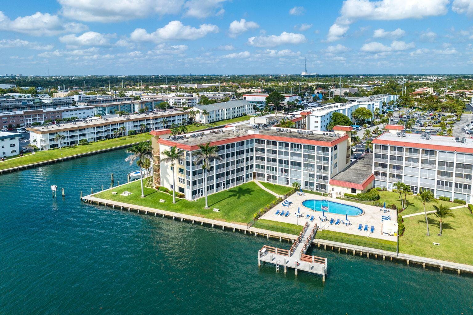 100 PARADISE HARBOUR Boulevard 208, North Palm Beach, FL 33408 photo 27