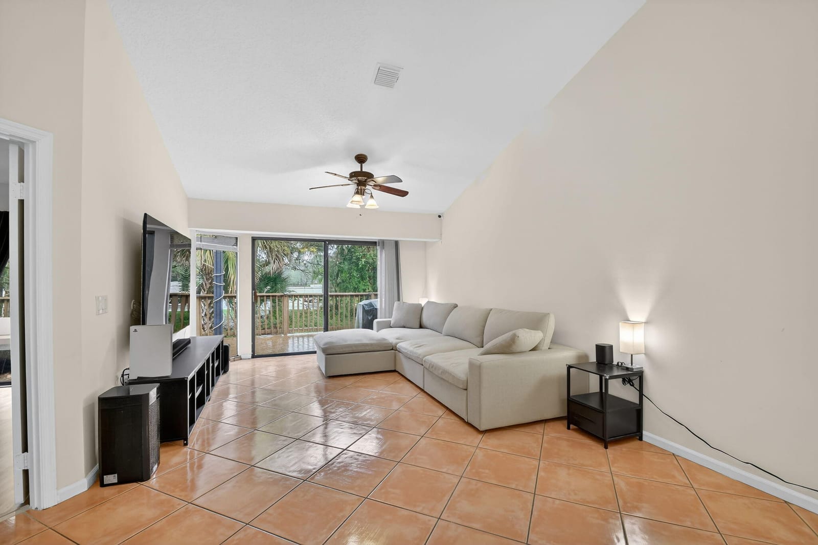 2303 Landings Boulevard, Greenacres, FL 33413 photo 13
