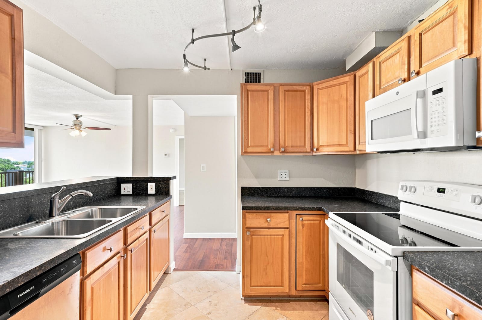 1301 RIVER REACH Drive 514, Fort Lauderdale, FL 33315 photo 16