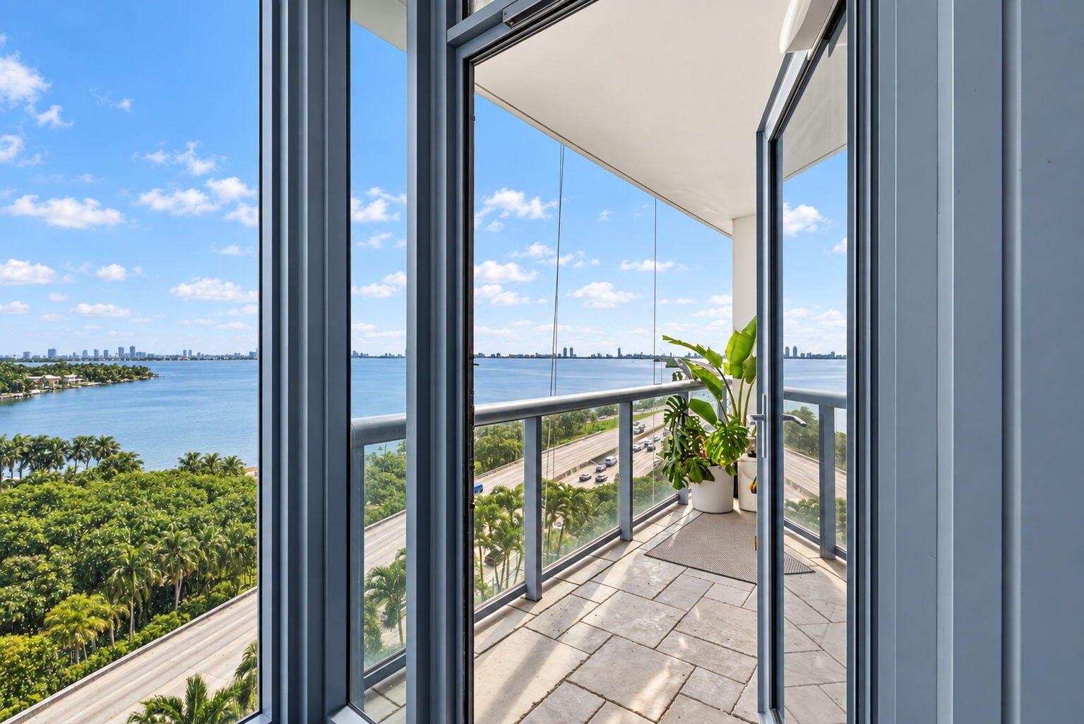 601 NE 36TH Street 1008, Miami, FL 33137 photo 25