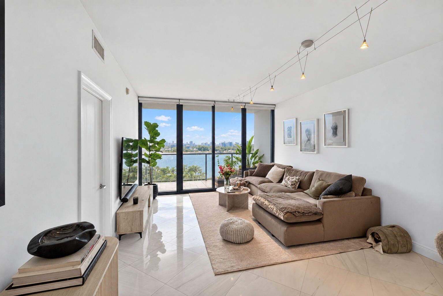 601 NE 36TH Street 1008, Miami, FL 33137 photo 8