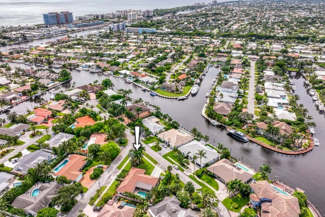 1123 SE 14th Avenue, Deerfield Beach, FL 33441