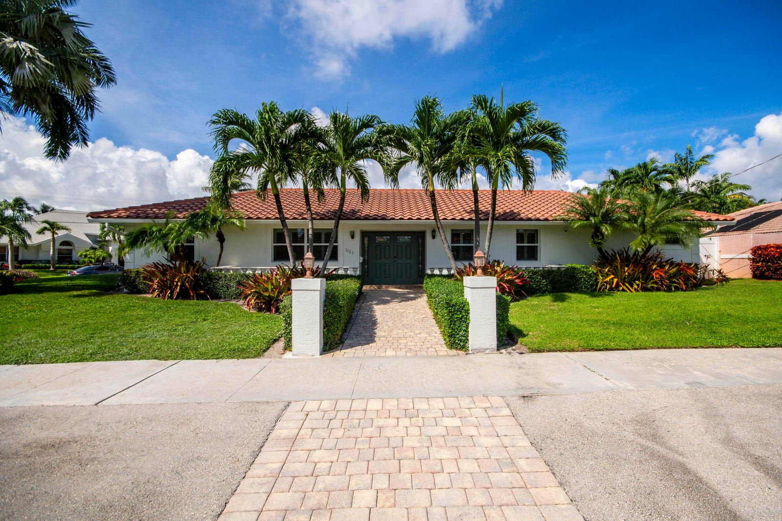 1123 SE 14th Avenue, Deerfield Beach, FL 33441 photo 3