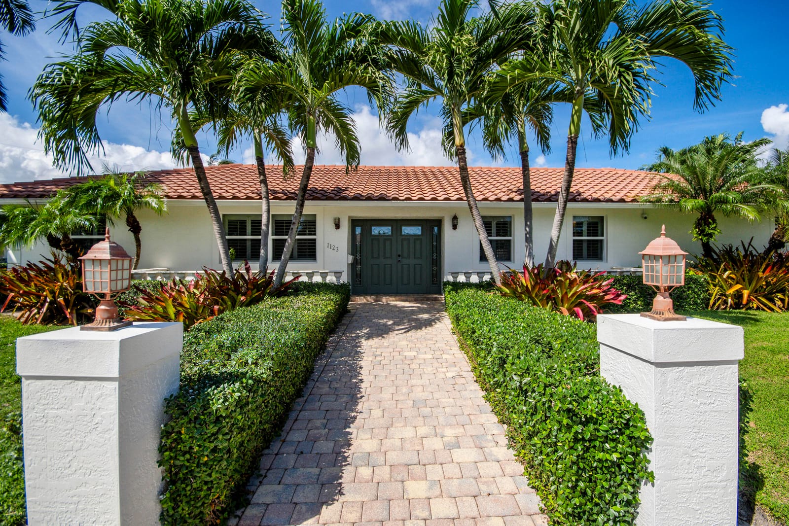 1123 SE 14th Avenue, Deerfield Beach, FL 33441 photo 4