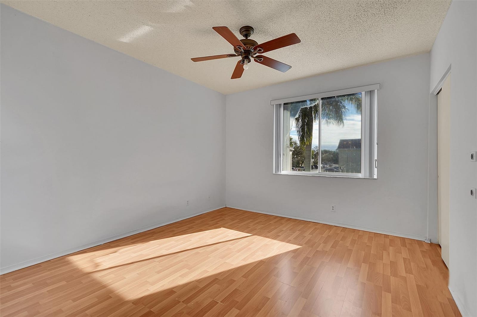 50 TRUMAN Drive, Weston, FL 33326 photo 21