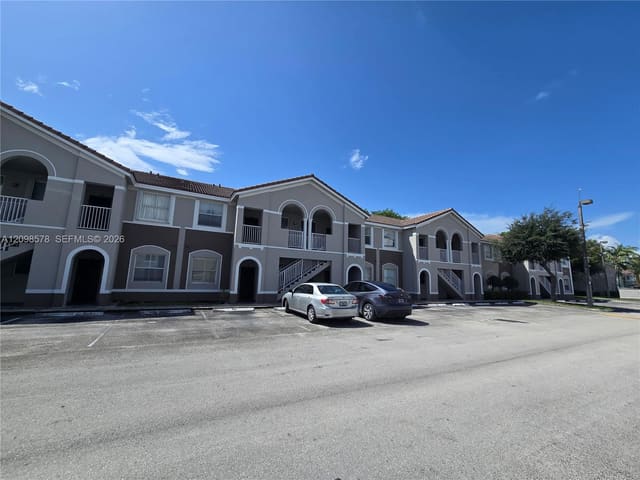 1661 SE 29th Court 203, Homestead, FL 33035