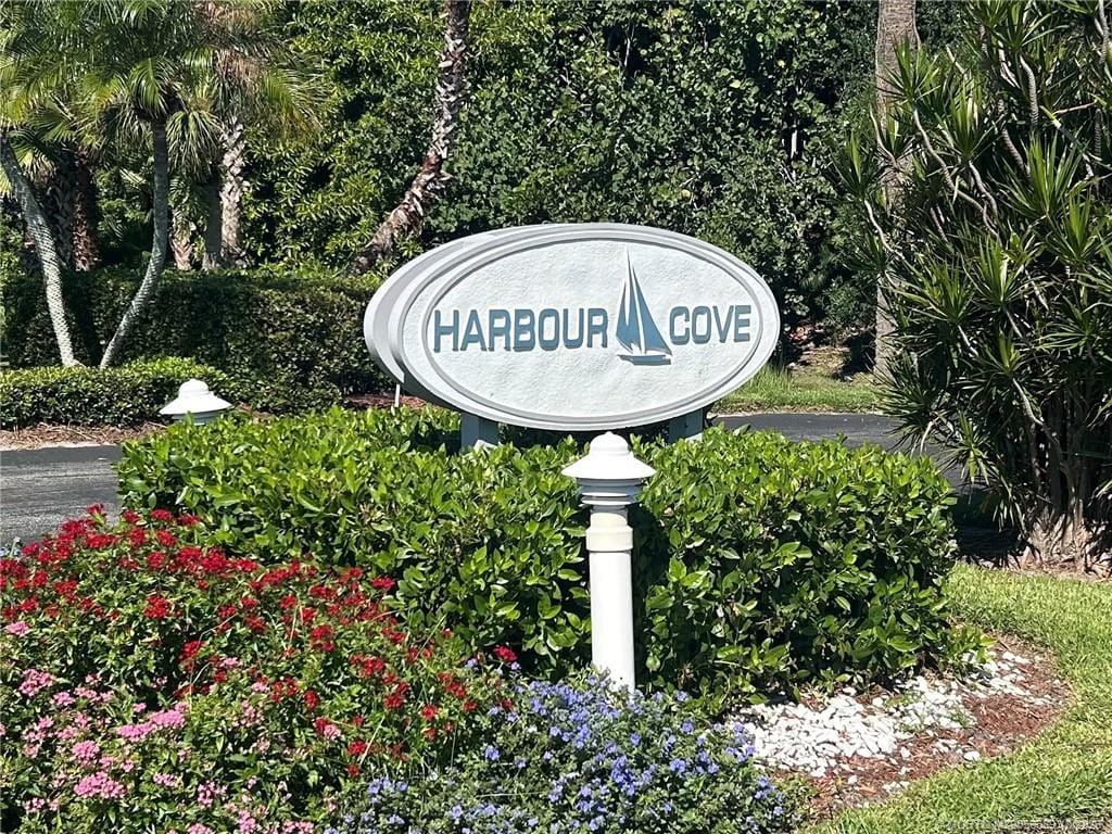 2416 Harbour Cove Drive, Hutchinson Island, FL 34949 photo 14