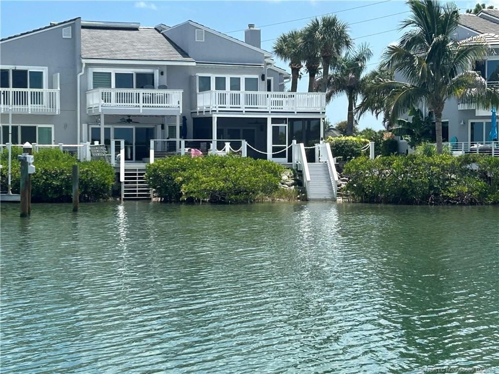 Pending home at 2416 Harbour Cove Drive, Hutchinson Island, FL 34949