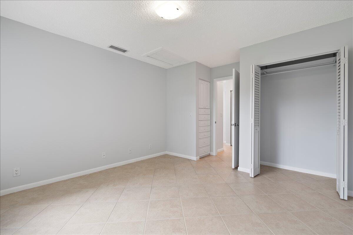 258 PALMETTO Court, Jupiter, FL 33458 photo 13