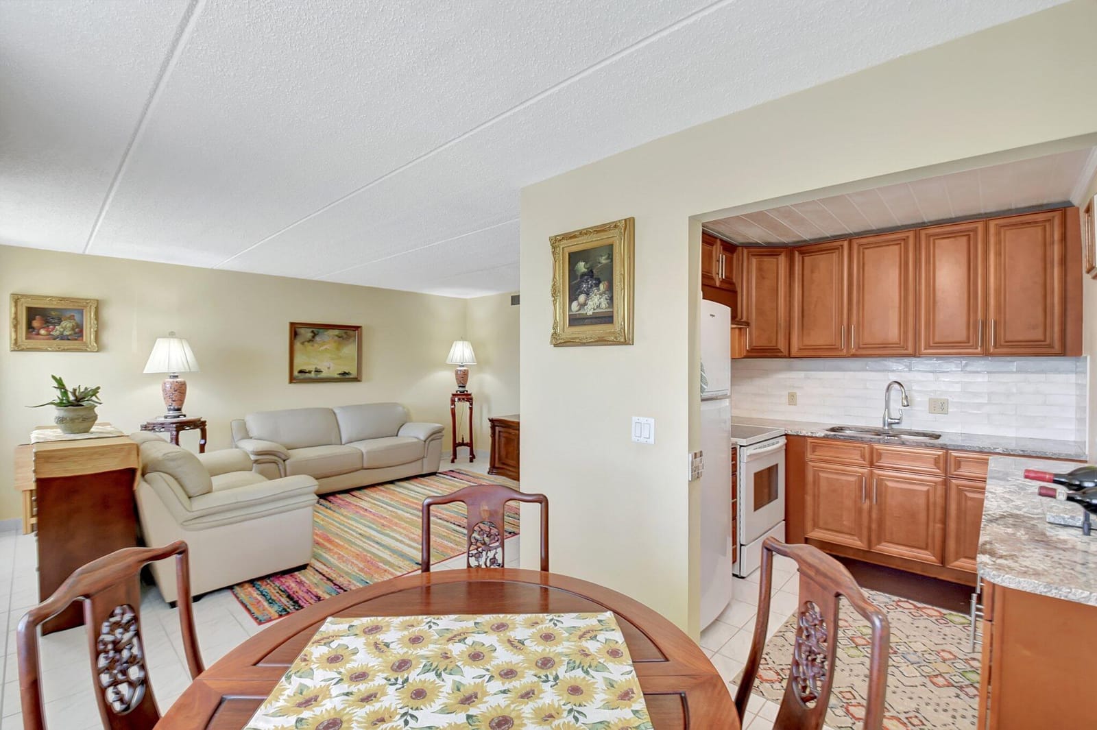 400 Village Green Circle W 212, Palm Springs, FL 33461 photo 15