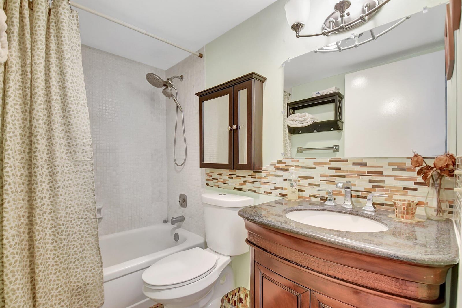 400 Village Green Circle W 212 — photo 3