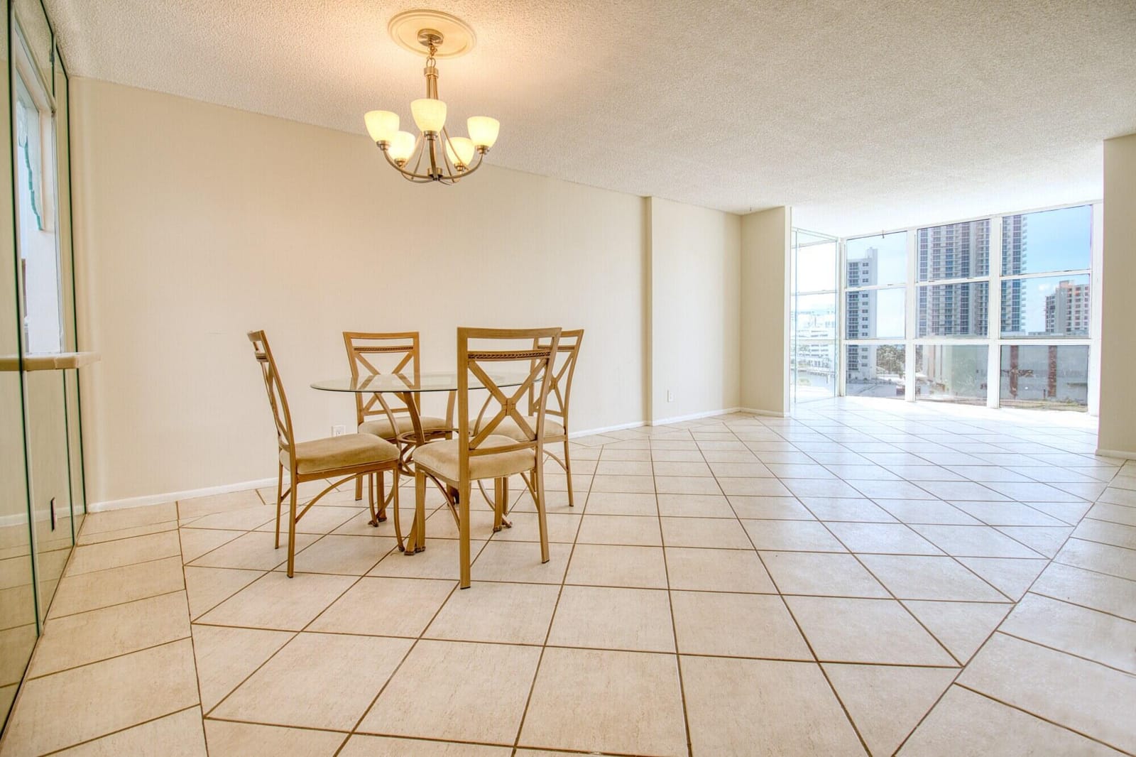 800 PARKVIEW Drive 826, Hallandale Beach, FL 33009 photo 7